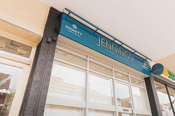 Jennings funeral directors in Sedgley